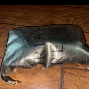 VICTORIA'S SECRET GOLD COMPACT ZIP WEEKENDER DUFFLE BAG/SHOPPER TOTE LARGE